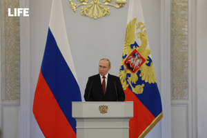 Путин: Россия всегда будет помнить героев Русской весны