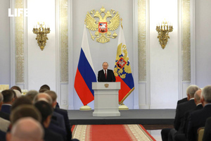 Путин назвал обещания НАТО не расширяться на восток "грязным обманом"