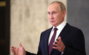 Путин: РФ ощущает, что делает правое дело, защищая Донбасс