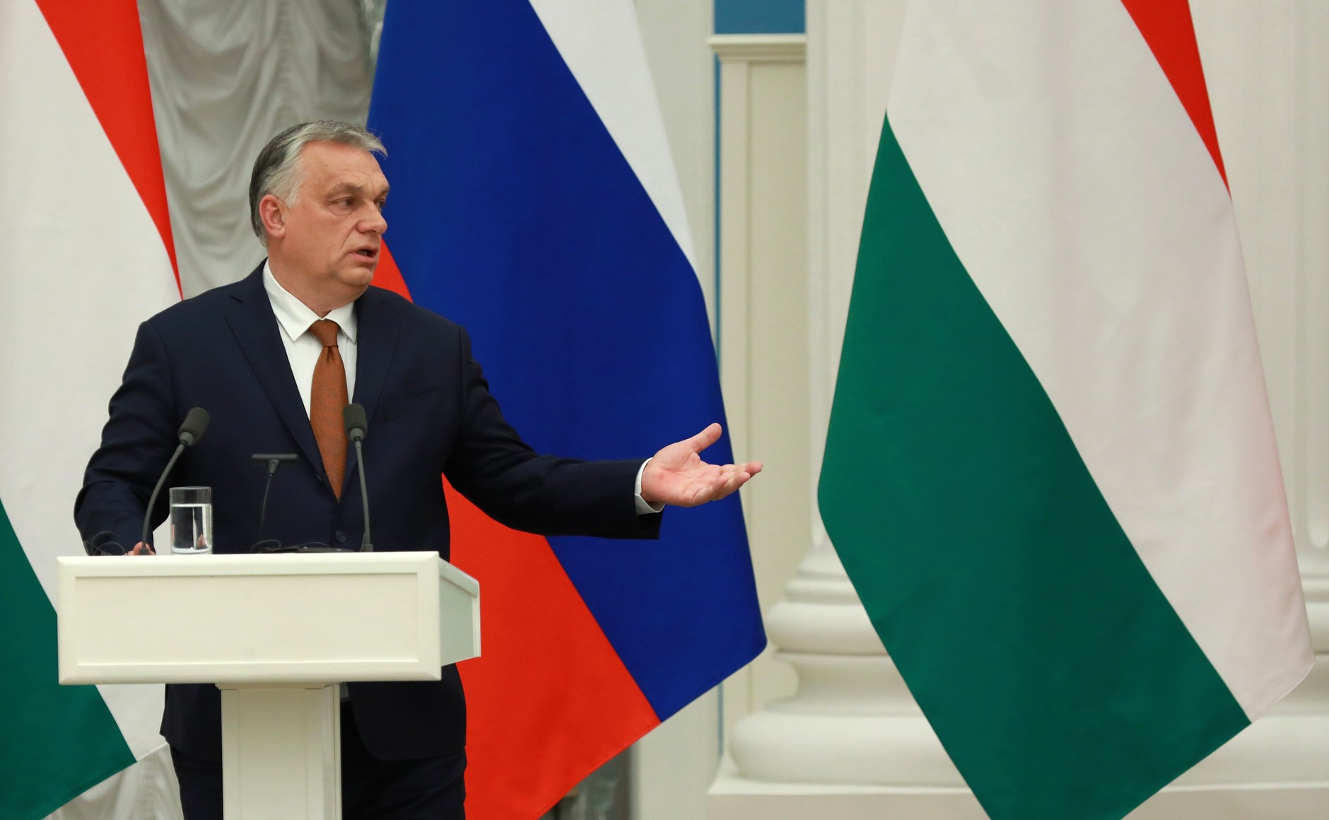 Песков: Орбан не передавал Путину посланий во время визита в Москву