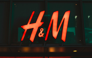 Стала известна дата закрытия магазинов H&M