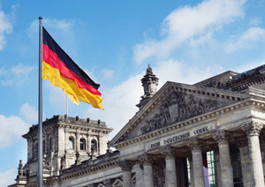 В Бундестаге призвали немцев к масштабным митингам против антироссийских санкций