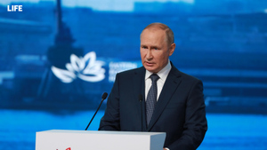 Путин обещал кару каждому, кто стоит за спиной террористов из "Крокуса"
