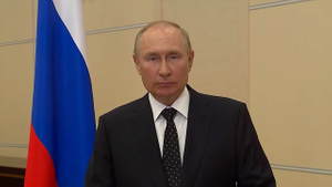Путин назвал знаковым событием восстановление комплекса Саур-Могила