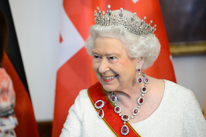 10 жизненных уроков от королевы, или Секреты стойкости Елизаветы II