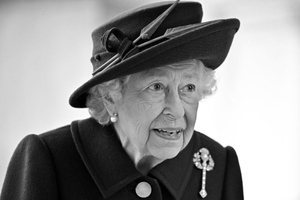 Из гимна Великобритании после смерти Елизаветы II уберут слово "королева"