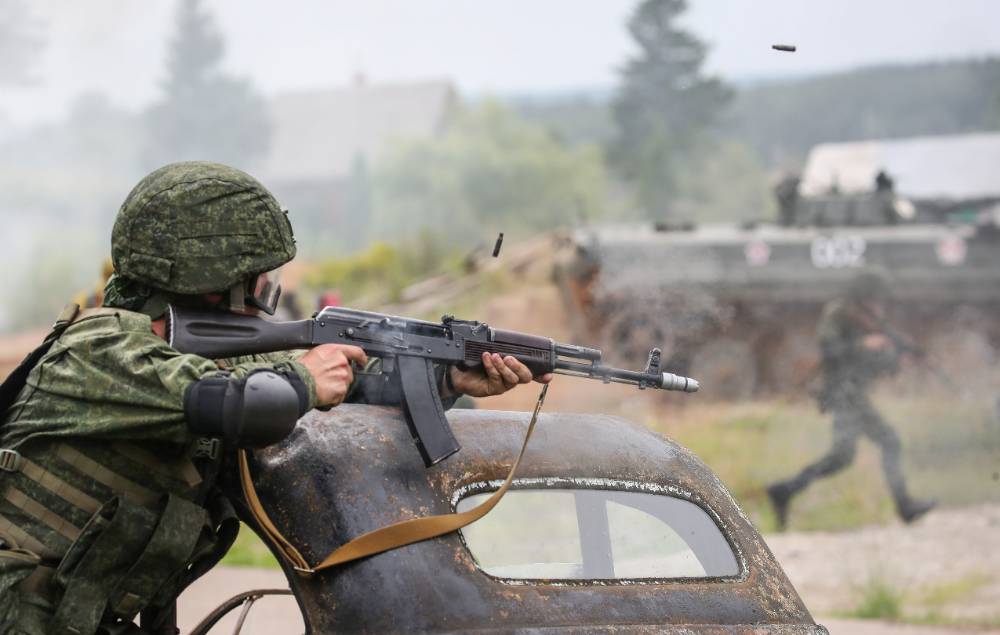 Белорусские военные начали учения по освобождению временно захваченной территории