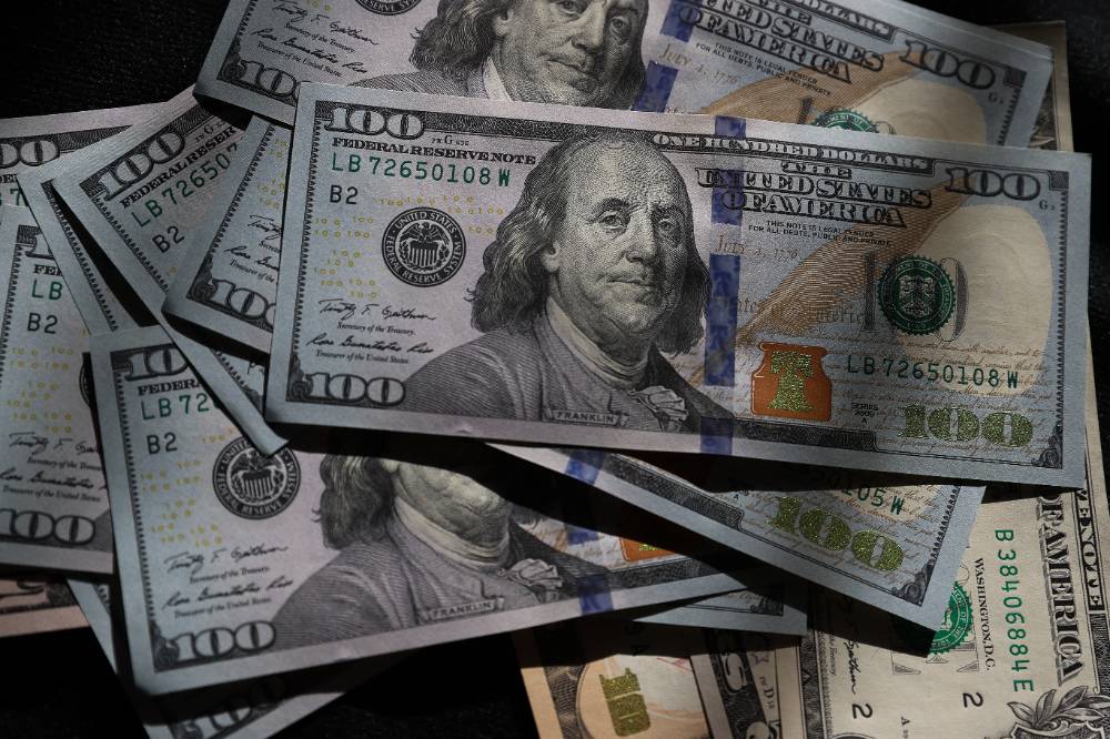 Эксперт назвал страны, которые крепкий доллар способен погубить