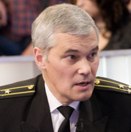 <p>Я бы не сказал, что этот Stryker представляет собой нечто особенное. По своим техническим возможностям и функционалу он напоминает отечественную бронемашину БТР-80 и её глубокую модернизированную версию БТР-82. Ну, орудия у "Страйкера" большего калибра, и на этом всё</p>