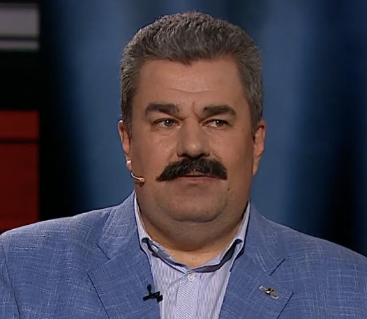 <p>Дело в том, что все эти "Брэдли", "Мардеры", "Страйкеры", AMX-10RC — это всё легкобронированные тактические единицы. Уже долгое время основным тактическим приёмом ВСУ на линии боевого соприкосновения являются действия такого рода тактических групп</p>