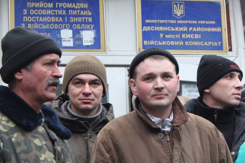 Сезон охоты открыт!: Возмущённым украинцам разъяснили правила вручения повесток