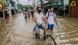 Последствия мощнейшего наводнения на Филиппинах. Фото © Twitter / ians_india