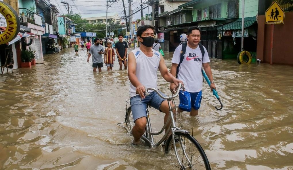 Последствия мощнейшего наводнения на Филиппинах. Фото © Twitter / ians_india