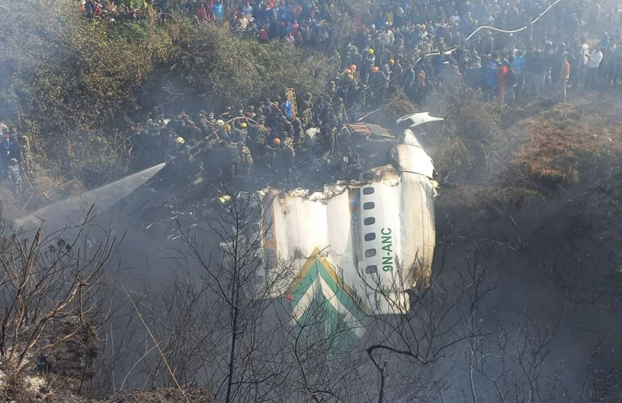 В Непале объявили однодневный траур после крушения самолёта