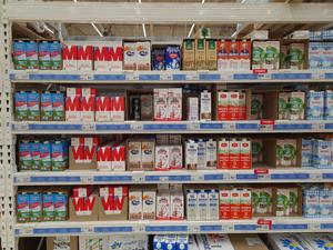Купить просроченные молочные продукты в магазинах станет невозможно