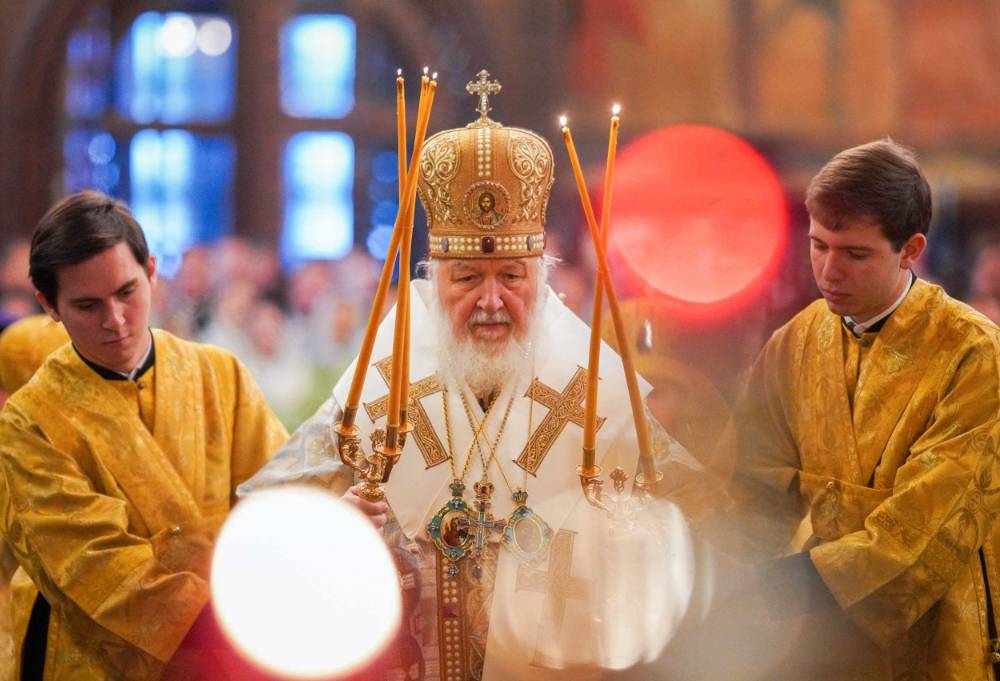 Патриарх Кирилл освятил воду в Крещенский сочельник в храме Христа Спасителя