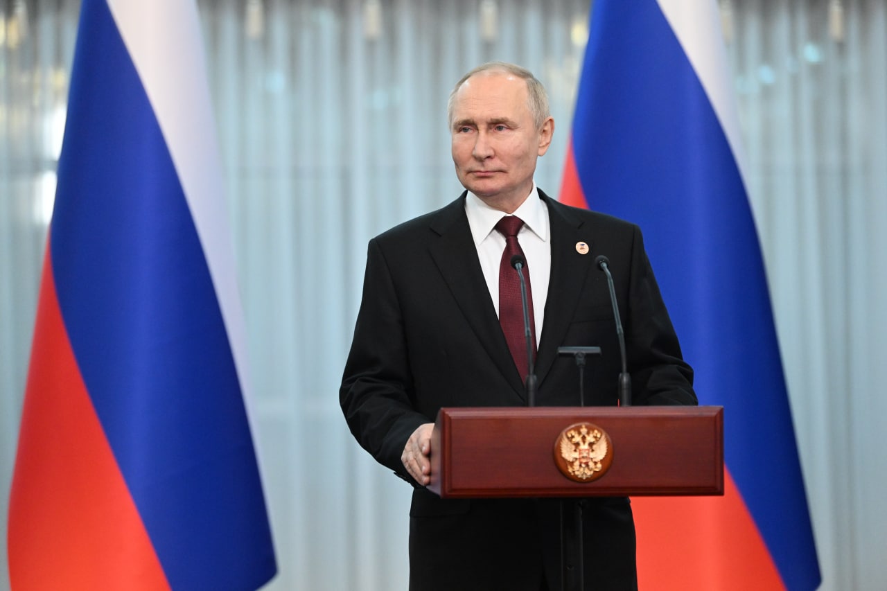 Путин заявил о важности сохранения исторической памяти