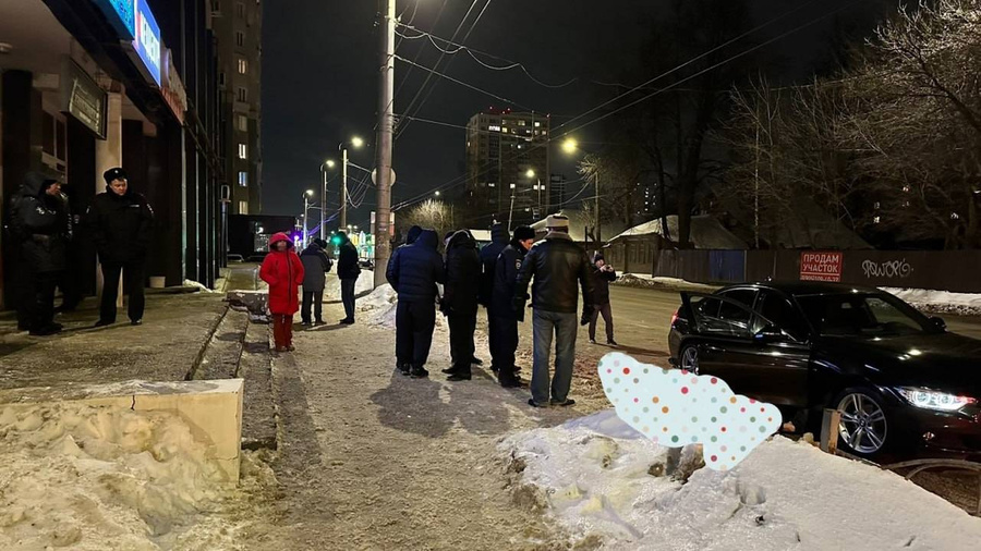 Место убийства мужчины на улице Кузнецова в Иванове. Фото © УМВД России по Ивановской области