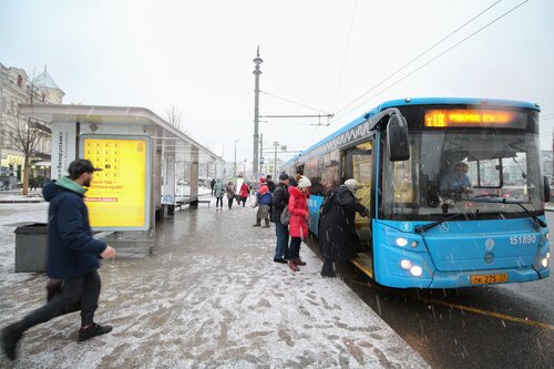 В России могут освободить школьников от оплаты общественного транспорта зимой
