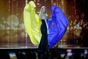 Организаторы "Мисс Вселенная" не дали украинке Апанасенко высказаться против России