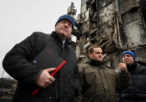 Экс-премьер Британии Борис Джонсон прибыл на Украину. Фото © Twitter / Donkey Junk