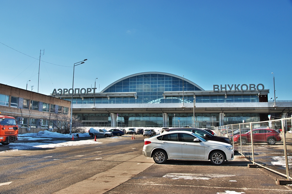 Mash сообщил о неизвестном беспилотнике над аэропортом Внуково