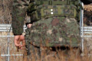 Южнокорейский солдат по ошибке выстрелил возле границы с КНДР