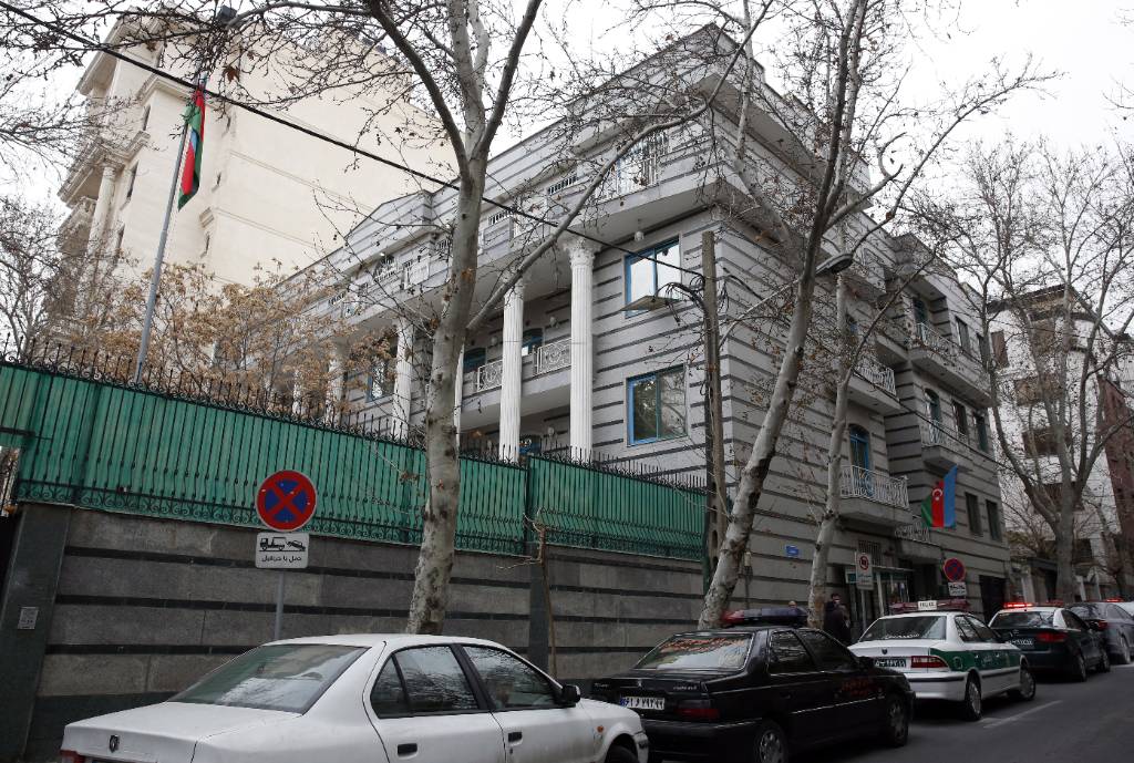 Посольство Азербайджана в Иране приостановило деятельность после нападения