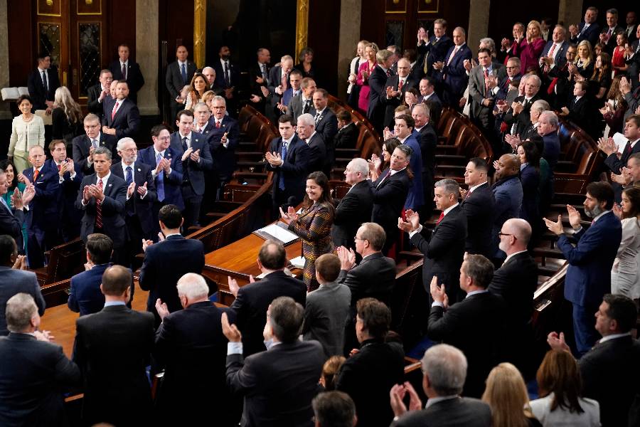 Новый состав Палаты представителей сразу нарушил вековую традицию