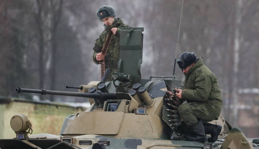 Минобороны РФ остановило реализацию военно-биологических программ США на Украине
