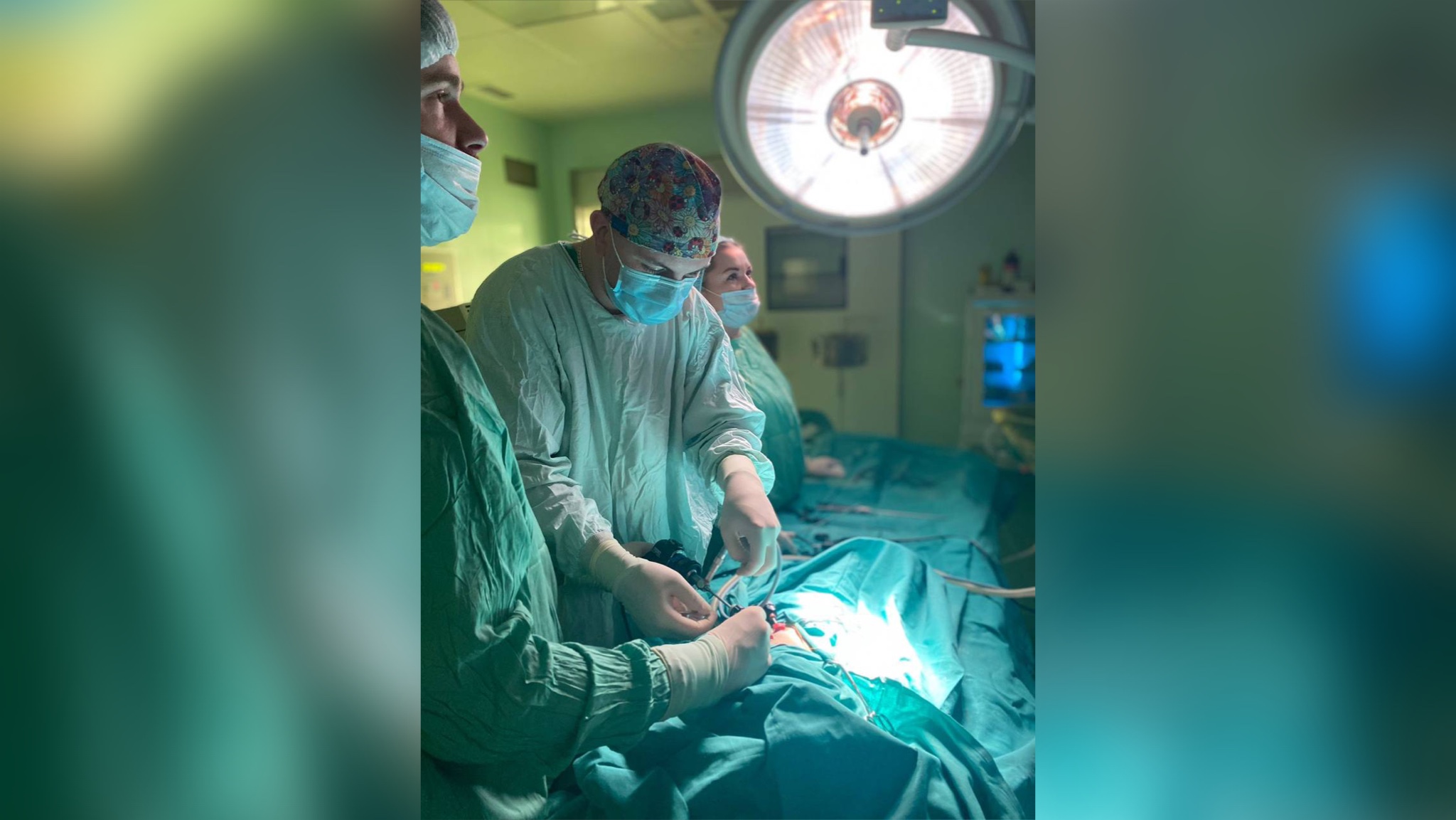 Подмосковные врачи провели уникальную операцию новорождённому с 