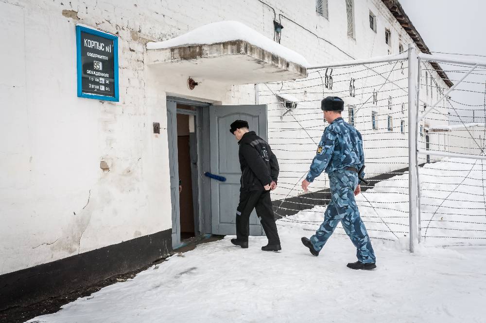 Служившего во французской армии россиянина приговорили к сроку за попытку вступить в ВСУ