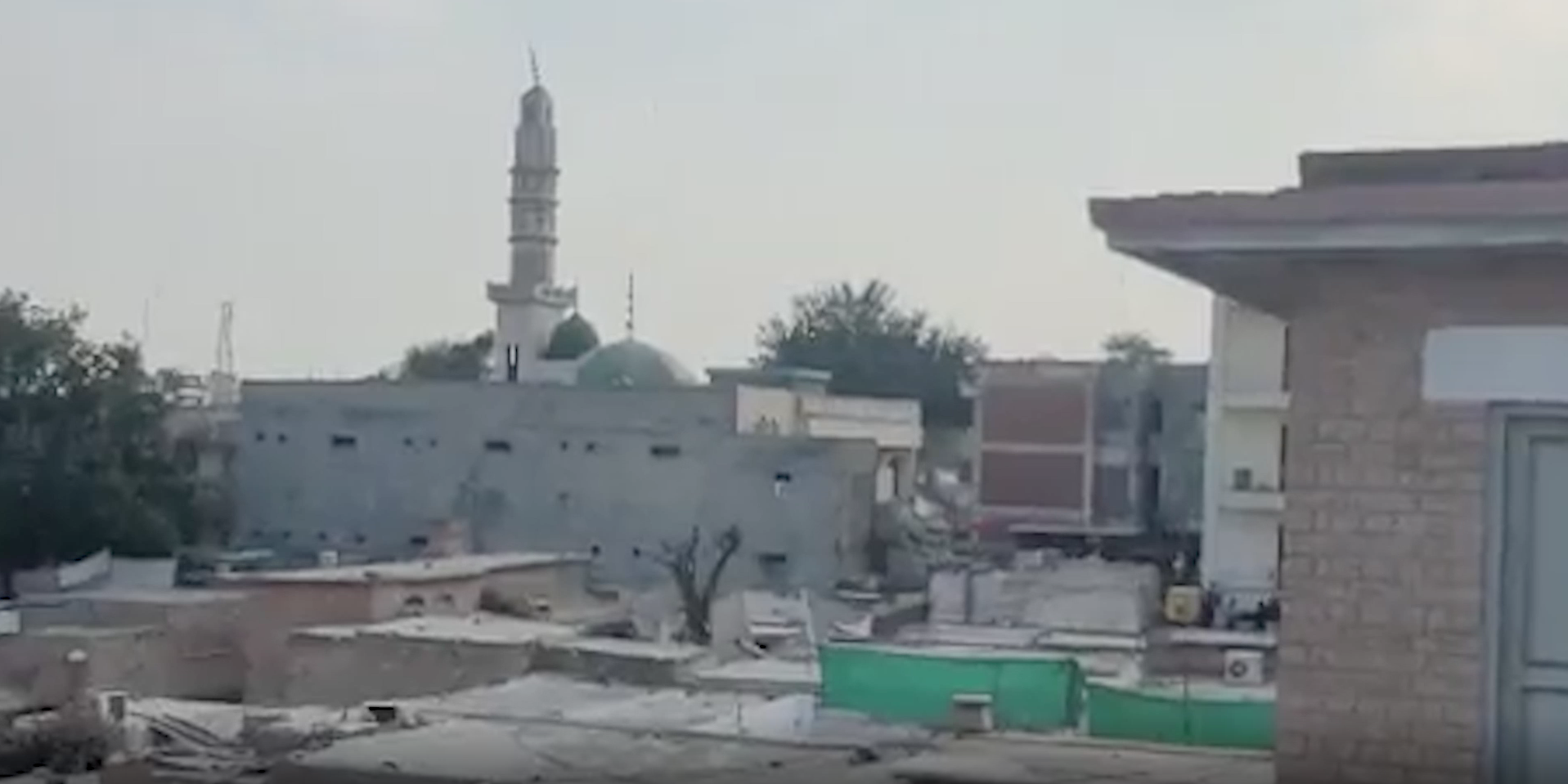 Мечеть. Теракт в мечети Пешавара. При взрыве в мечети в Пакистане. Мусульманский храм.