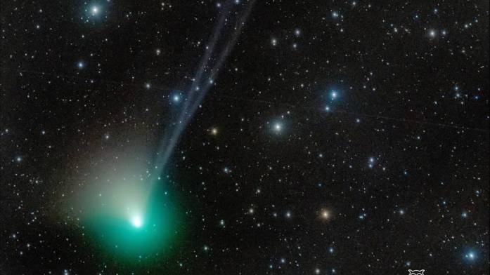 К Земле приблизилась комета, которую видели ещё неандертальцы
