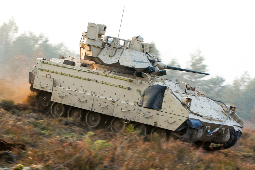 БМП M2 Bradley. Фото © Shutterstock