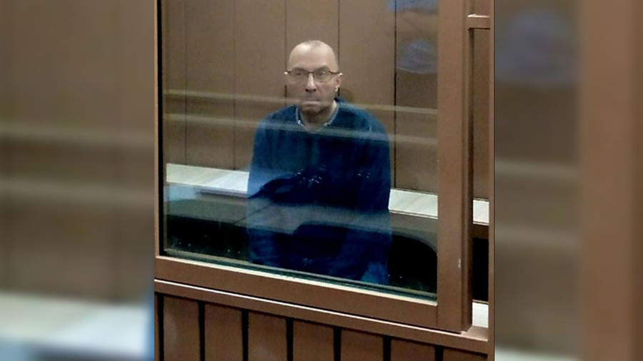 Валерий Серов в зале суда. Обложка © VK / "Печора — депутаты КПРФ"
