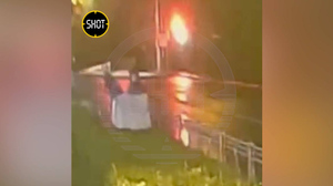 Лайф публикует момент похищения банкомата с миллионами рублей в Подмосковье