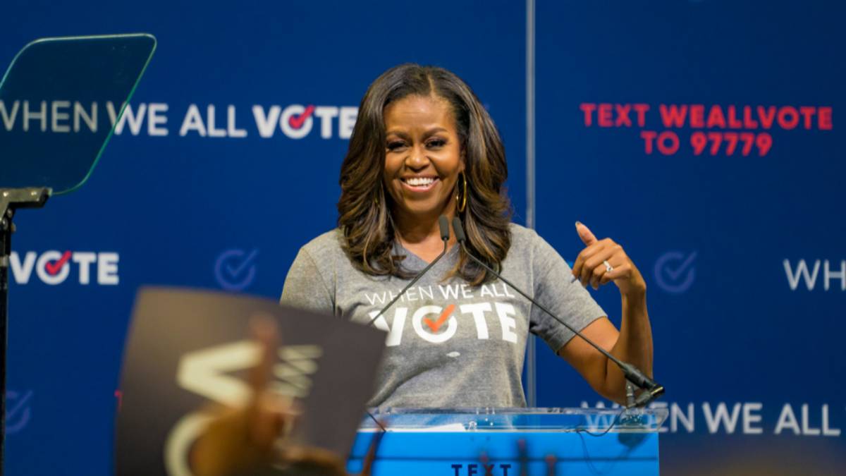 Теневой кандидат: Жена Обамы может сменить Байдена в президентском кресле