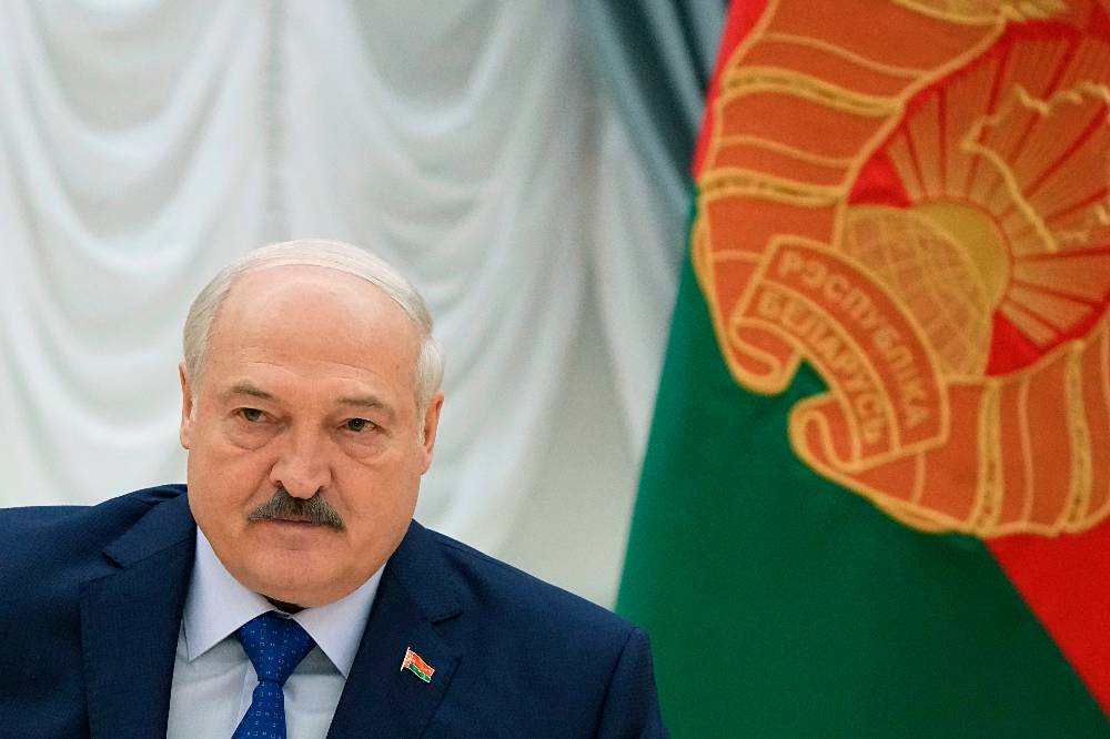 Лукашенко заявил, что белорусы и россияне никому не дадут себя поучать
