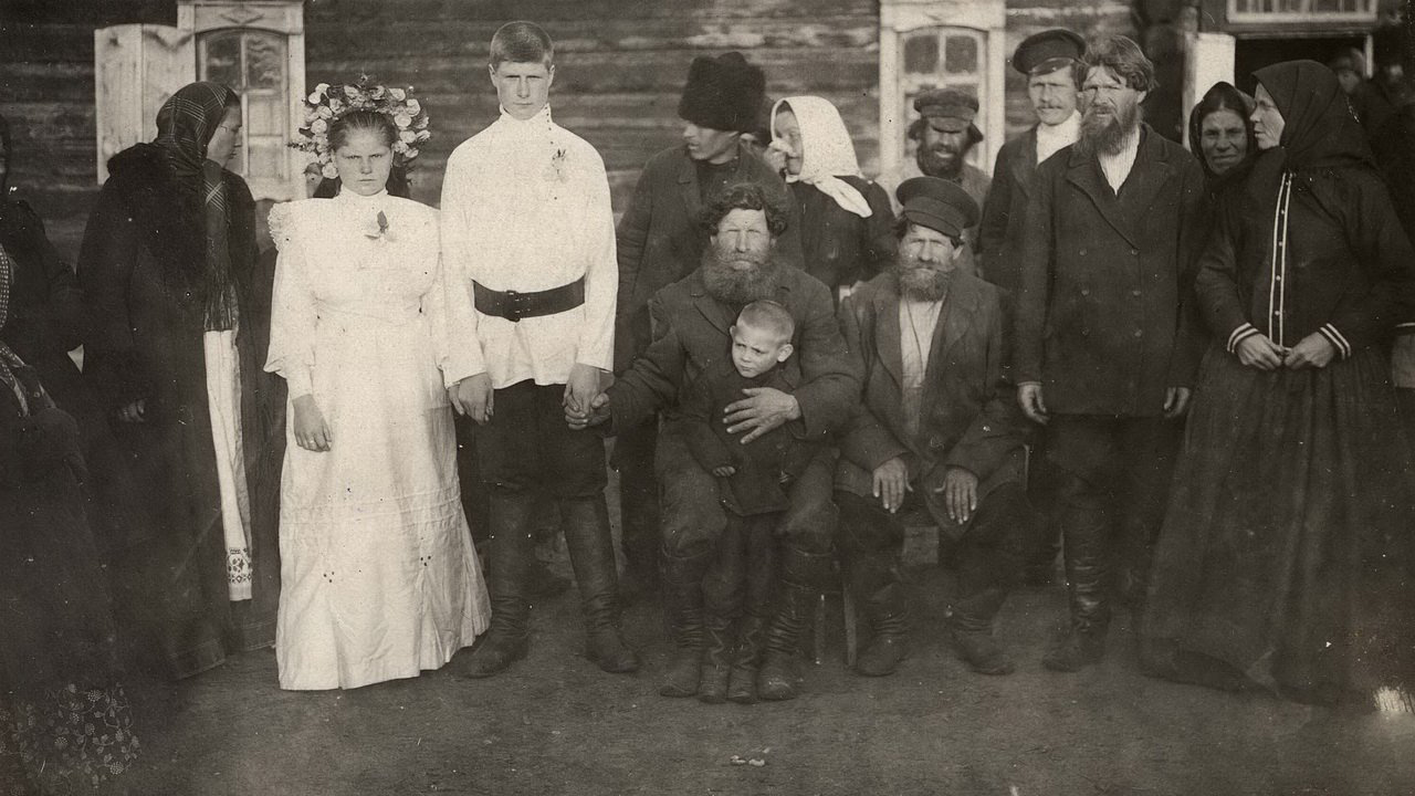 Деревенская свадьба, 1 октября 1913 года. Фото © Wikireading.ru