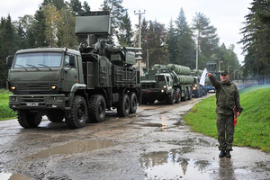 Система ПВО сбила 12 беспилотников в небе над Курской областью