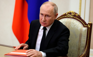 Путин остался доволен хорошими темпами строительства дорог в России