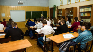 В России хотят изменить правила перехода школьников в десятый класс