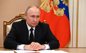 Путин поручил развивать справедливый спортивный арбитраж в России