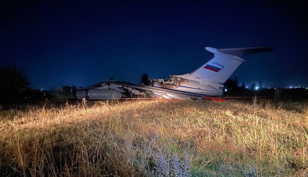 Российский Ил-76МД загорелся во время взлёта с военного аэродрома в Душанбе