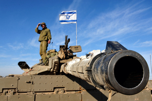 В Израиле пригрозили ударить по Ирану в случае конфликта с "Хезболлой"