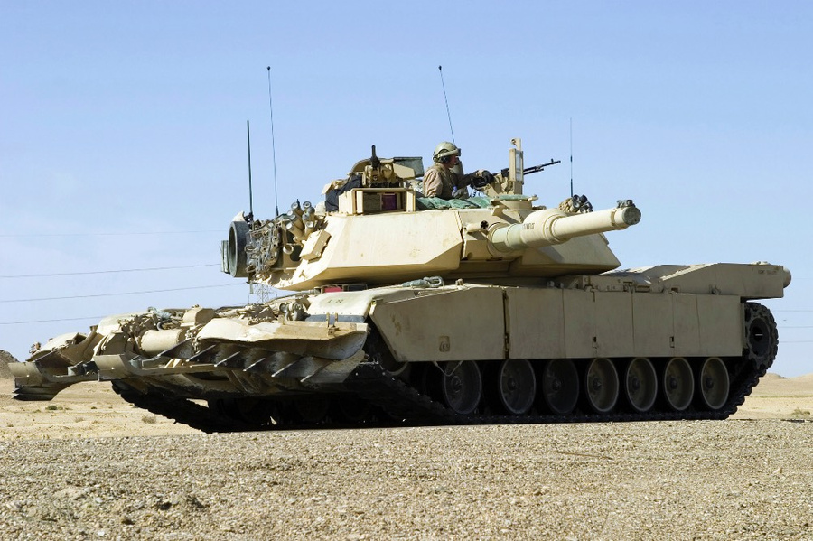 Американский танк Abrams. Обложка © Getty Images / Stocktrek Images