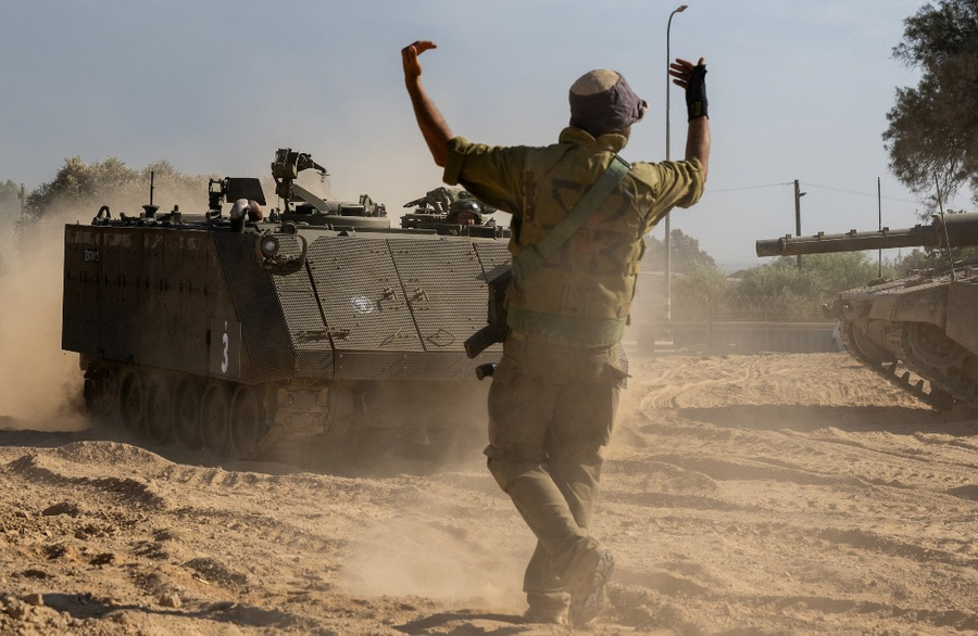 Израиль готов вторгнуться в сектор Газа. Фото © Getty Images / Stringer / Alexi J. Rosenfeld