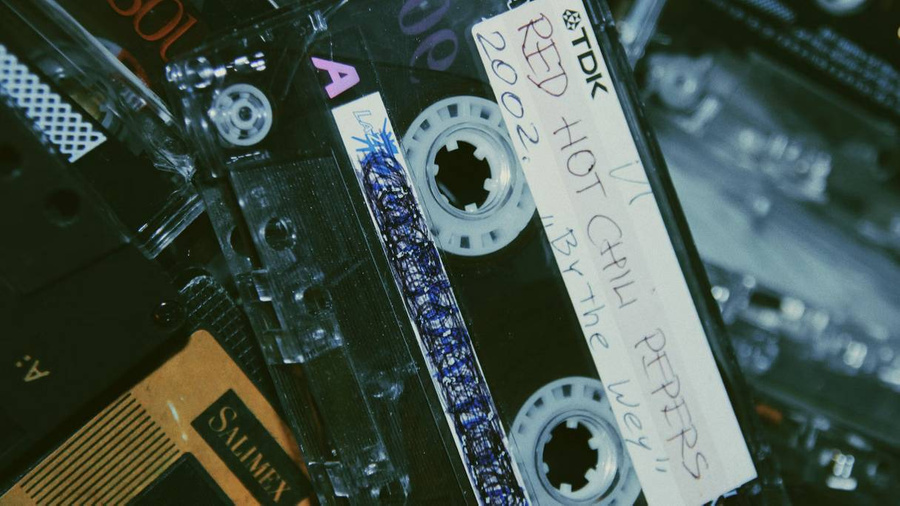 27 октября отмечается Всемирный день аудиовизуального наследия. Фото © Unsplash / Car Girl