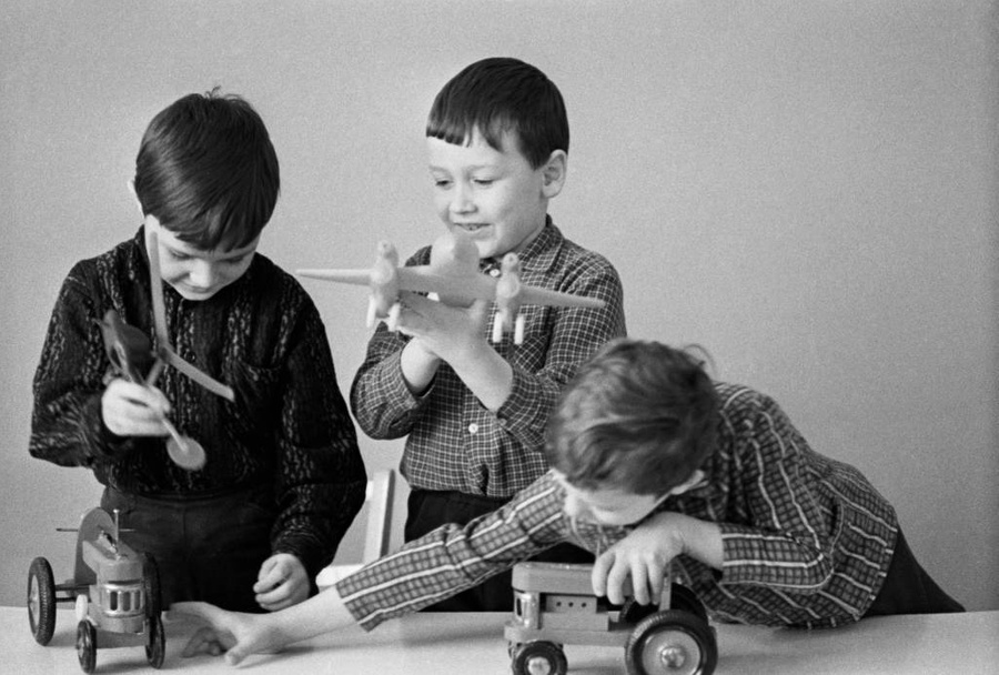 10 удивительно странных имён мальчиков времён Советского Союза. Фото © Фотохроника ТАСС
